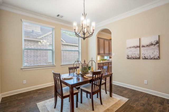 4855 Bayou St John, Conroe, TX 77304
