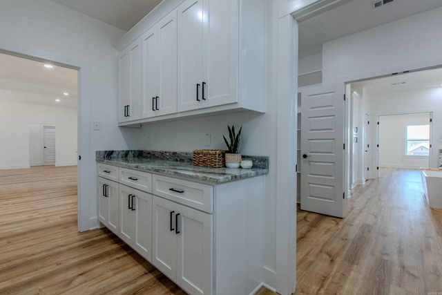 912 Conrad Cove, Jacksonville, AR 72076