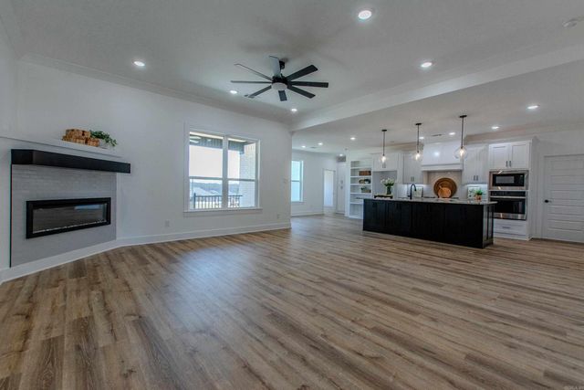 912 Conrad Cove, Jacksonville, AR 72076