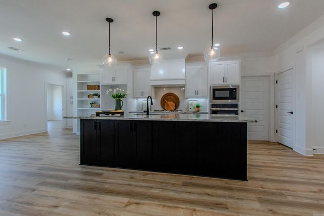 912 Conrad Cove, Jacksonville, AR 72076