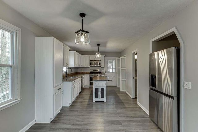 4008 Donna Drive, Gainesville, GA 30506