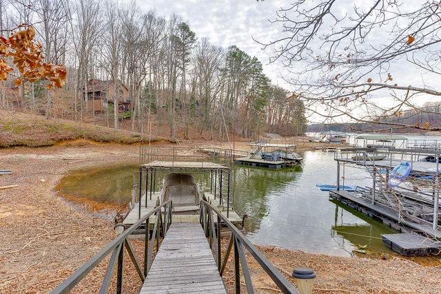 4008 Donna Drive, Gainesville, GA 30506