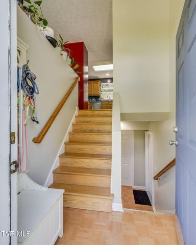 5630 Orebank Road, Kingsport, TN 37664