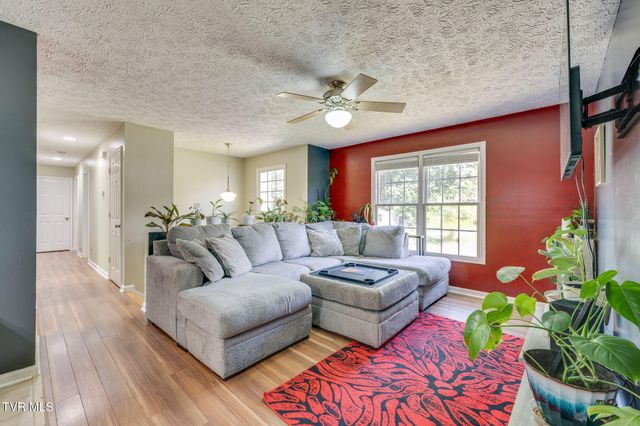 5630 Orebank Road, Kingsport, TN 37664