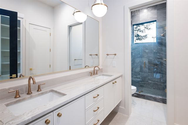 6632 Azalea Lane, Dallas, TX 75230