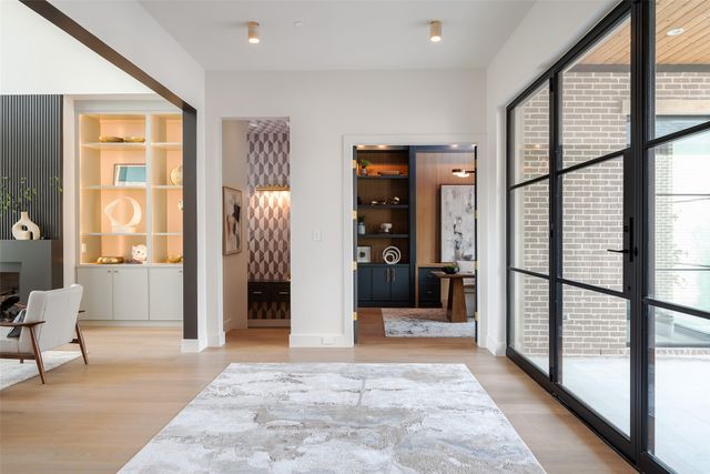 6632 Azalea Lane, Dallas, TX 75230