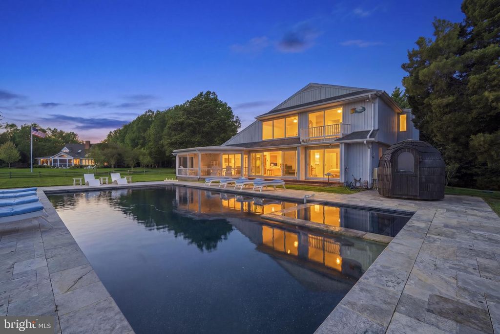 Image 2 of property listing at 24830 DEEPWATER POINT DR, Saint Michaels, MD 21663