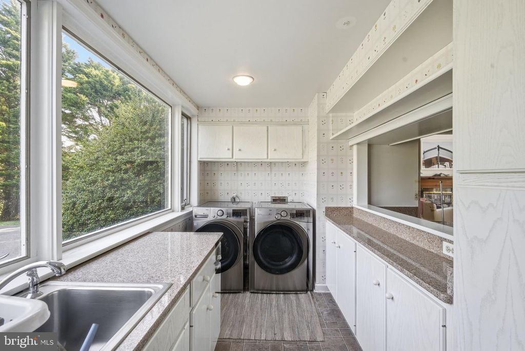 Image 25 of property listing at 24830 DEEPWATER POINT DR, Saint Michaels, MD 21663