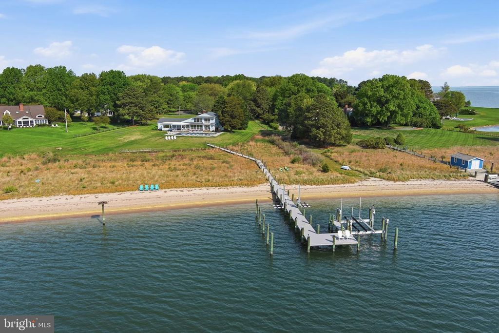 Image 3 of property listing at 24830 DEEPWATER POINT DR, Saint Michaels, MD 21663