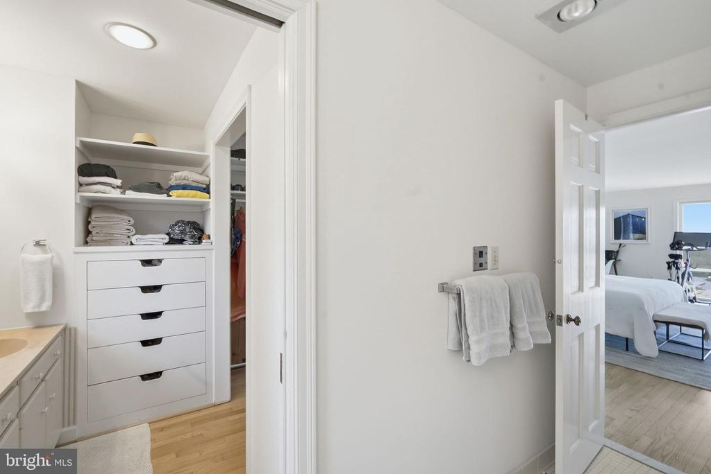 Image 35 of property listing at 24830 DEEPWATER POINT DR, Saint Michaels, MD 21663