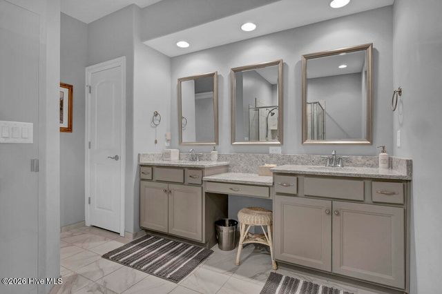 697 Jenoa Loop, Castle Hayne, NC 28429