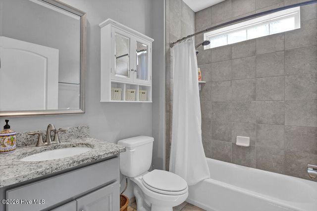 697 Jenoa Loop, Castle Hayne, NC 28429