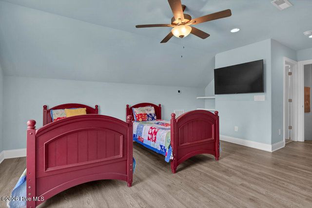 697 Jenoa Loop, Castle Hayne, NC 28429