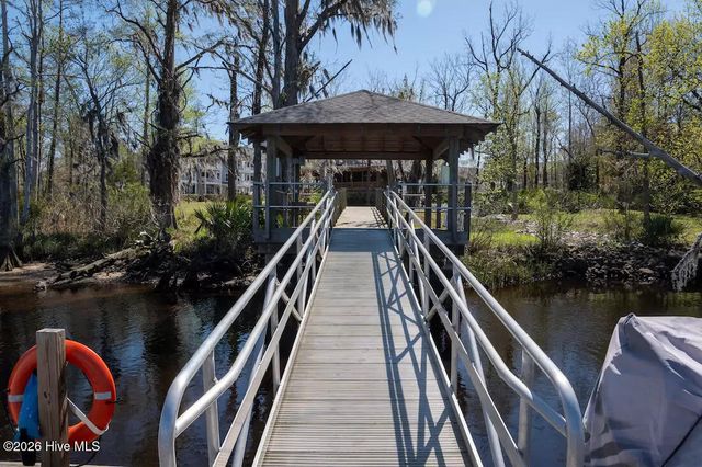 697 Jenoa Loop, Castle Hayne, NC 28429