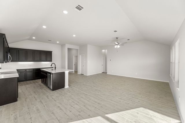 7704 Kingfisher Road, Aubrey, TX 76227