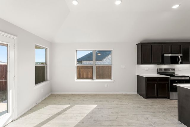 7704 Kingfisher Road, Aubrey, TX 76227