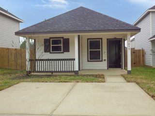 17059 Marie Village Drive, Conroe, TX 77306