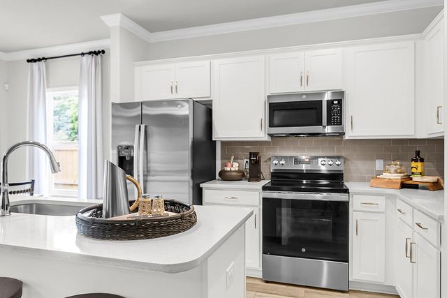 113 Old Creek Court, Goose Creek, SC 29445