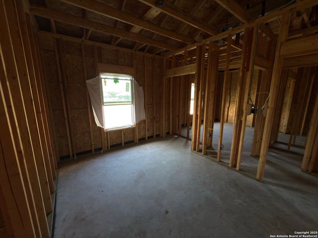 1541 NE Maryville Loop, Beeville, TX 78102