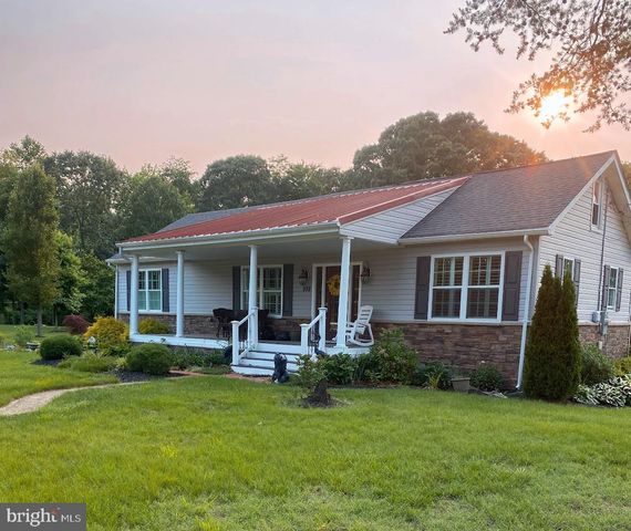 999 SHORELAND DR, Glen Burnie, MD 21060
