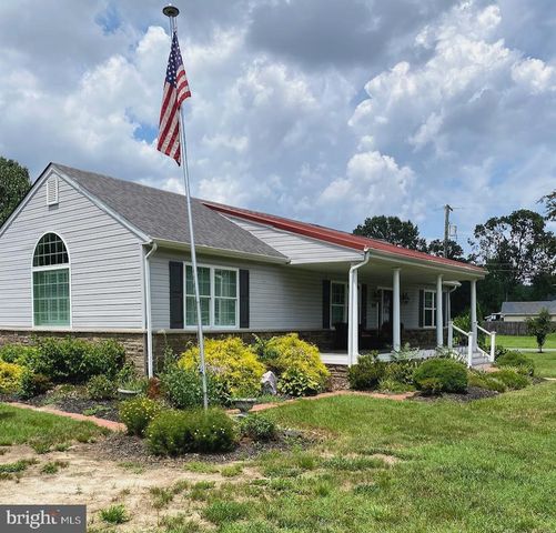999 SHORELAND DR, Glen Burnie, MD 21060