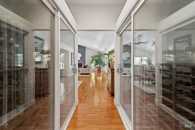 15119 Grove St, Healdsburg, CA 95448