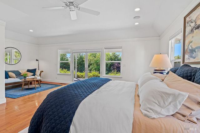 15119 Grove St, Healdsburg, CA 95448