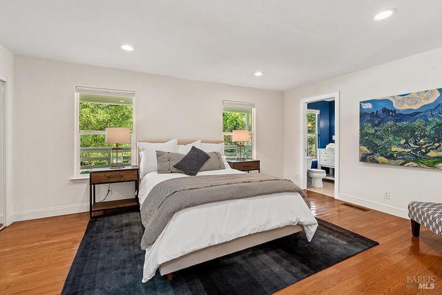 15119 Grove St, Healdsburg, CA 95448