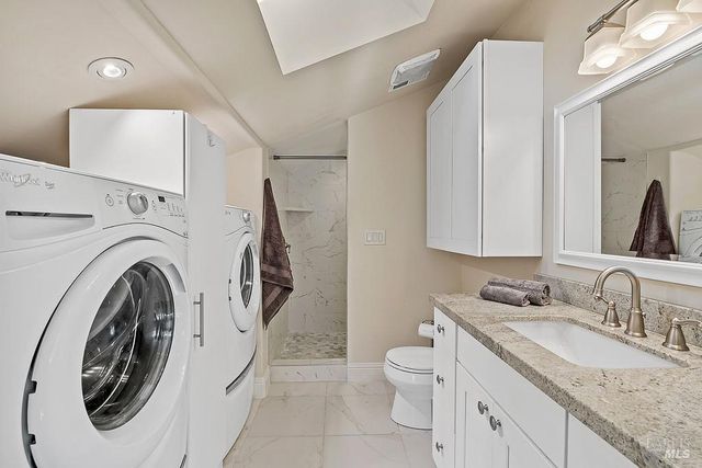 15119 Grove St, Healdsburg, CA 95448