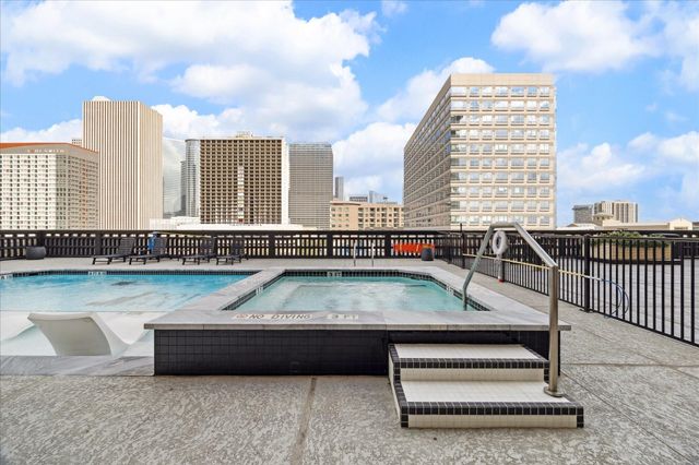 2016 Main Street 2417, Houston, TX 77002