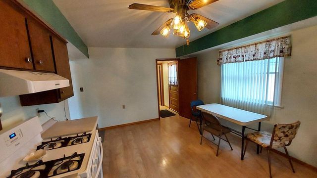 3642 S 95th STREET, Milwaukee, WI 53228