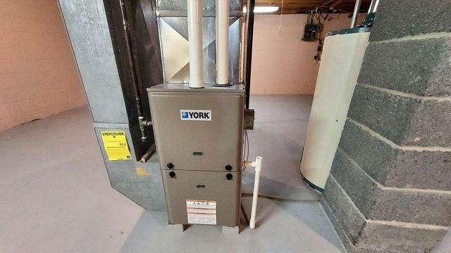 3642 S 95th STREET, Milwaukee, WI 53228