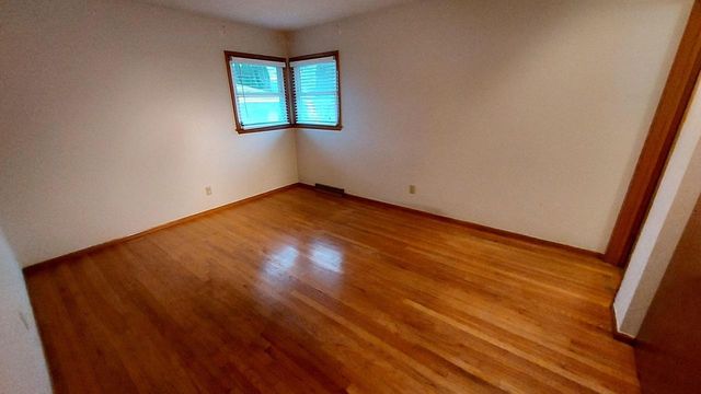 3642 S 95th STREET, Milwaukee, WI 53228