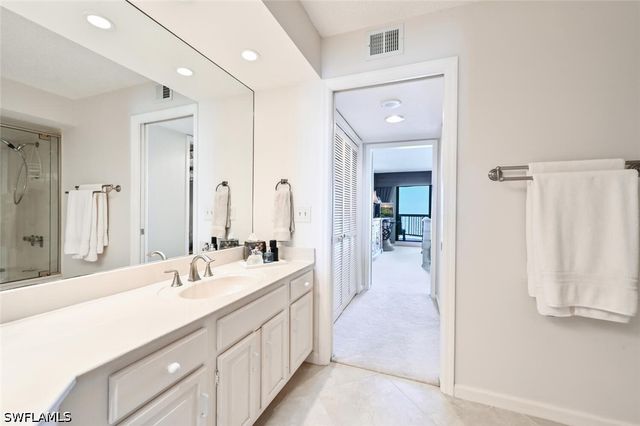 4551 Gulf Shore BLVD N 1001, Naples, FL 34103