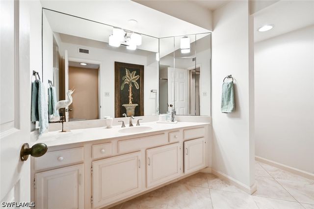 4551 Gulf Shore BLVD N 1001, Naples, FL 34103