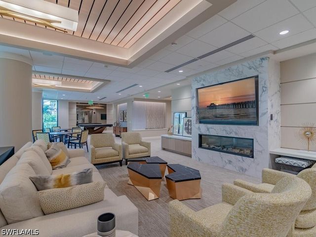 4551 Gulf Shore BLVD N 1001, Naples, FL 34103