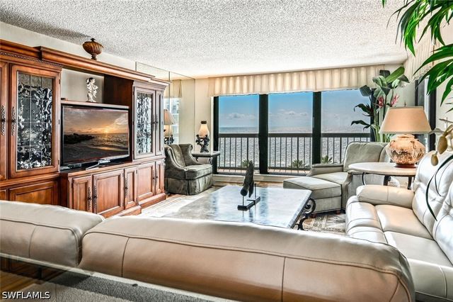 4551 Gulf Shore BLVD N 1001, Naples, FL 34103