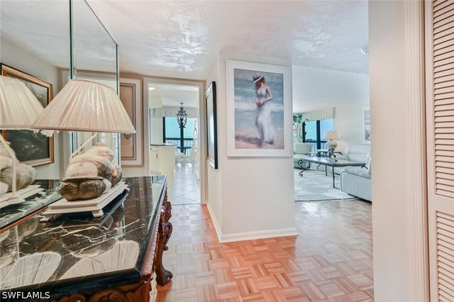 4551 Gulf Shore BLVD N 1001, Naples, FL 34103
