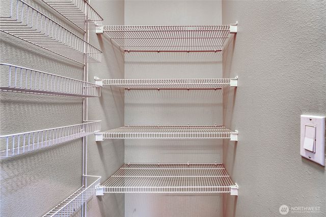 7061 SW Dunraven Lane, Port Orchard, WA 98367