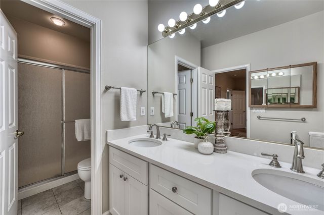 7061 SW Dunraven Lane, Port Orchard, WA 98367