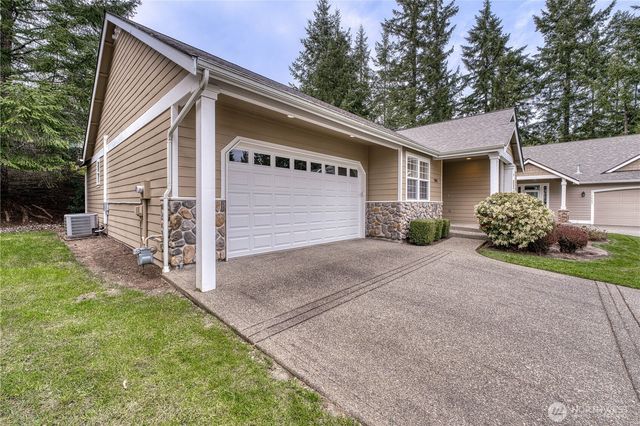 7061 SW Dunraven Lane, Port Orchard, WA 98367