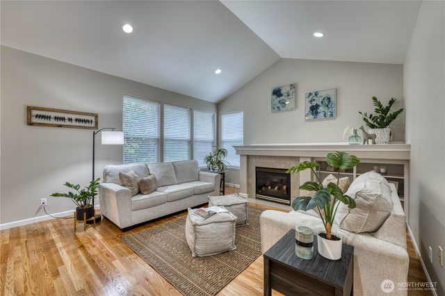 7061 SW Dunraven Lane, Port Orchard, WA 98367