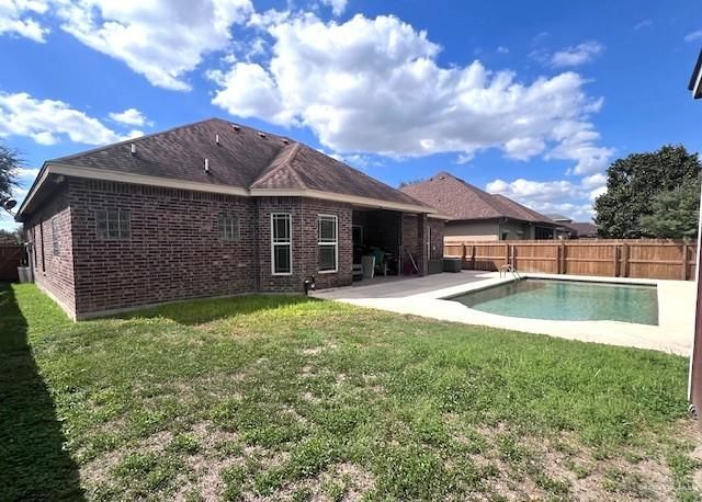 2102 Stonegate Drive, Harlingen, TX 78552