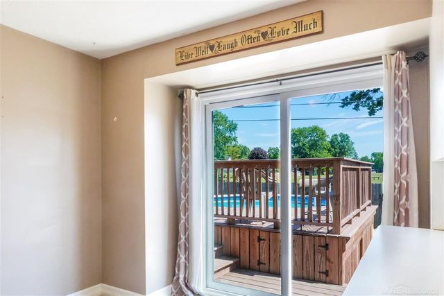 1202 Palmer Court, Port Huron, MI 48060