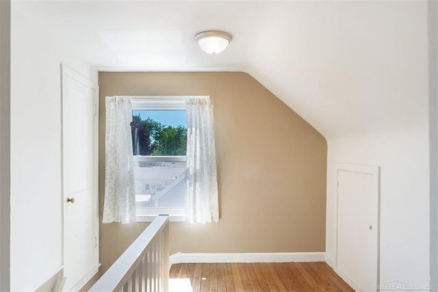 1202 Palmer Court, Port Huron, MI 48060