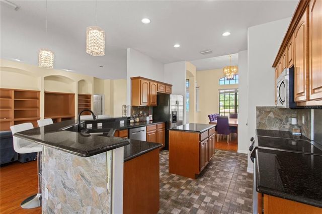5810 HAMPSHIRE AVENUE, Orlando, FL 32833