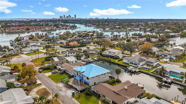 4086 13TH LANE NE, St Petersburg, FL 33703