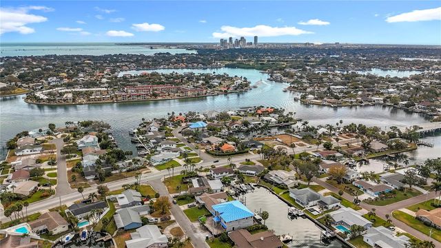 4086 13TH LANE NE, St Petersburg, FL 33703