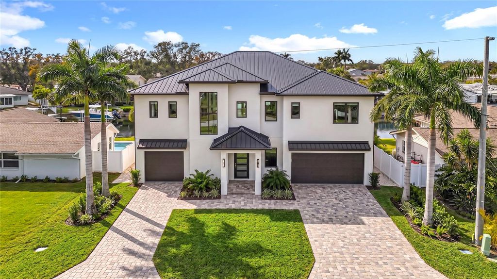 4086 13TH LANE NE, St Petersburg, FL 33703