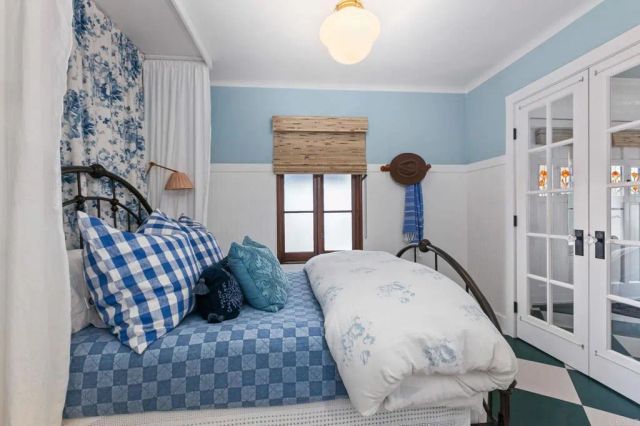 1008 S Ditmar Street, Oceanside, CA 92054